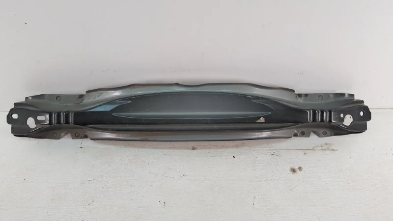 Усилитель бампера Volvo XC60 2008-2017