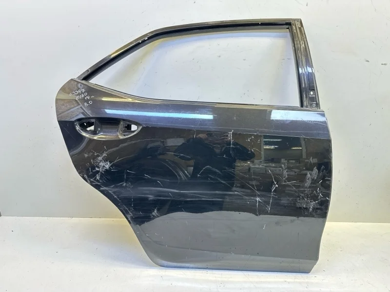 Дверь Toyota Corolla 2014- E180