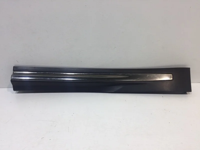 Накладка двери Infiniti QX70 2010-2017 S51