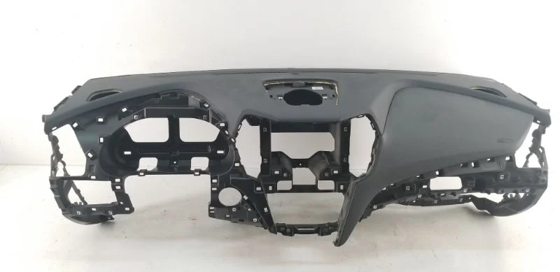 Торпедо Hyundai Santa Fe 2012- 3