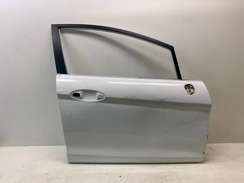 Дверь Ford Fiesta 2008-2017 MK6