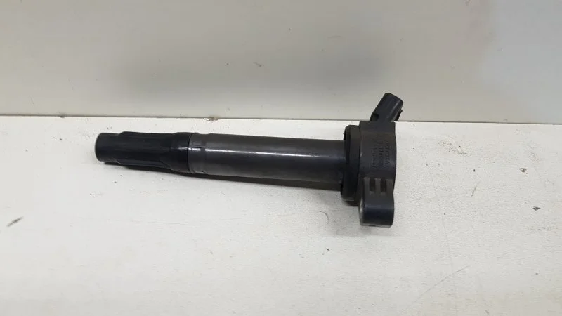 Катушка зажигания Toyota Camry 2011- V50