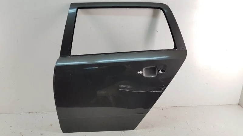 Дверь Opel Astra 2004-2015 H
