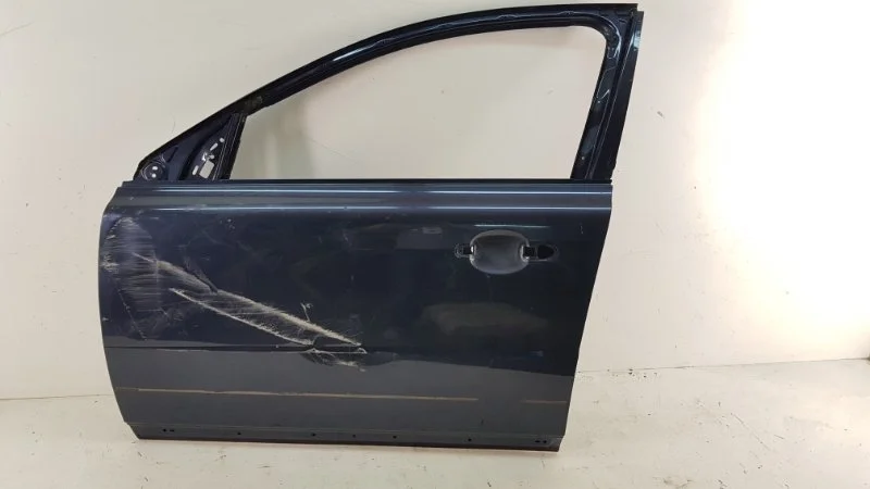 Дверь Volvo XC70 2007-2016
