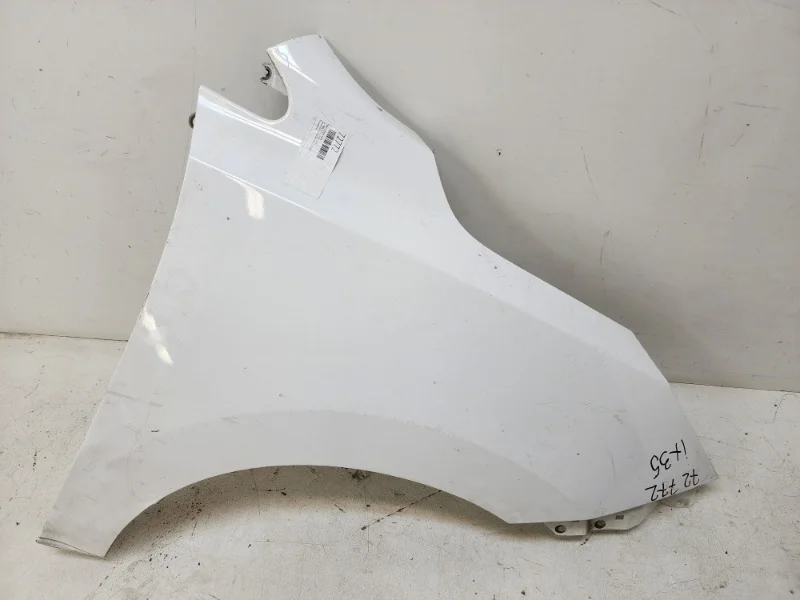 Крыло Hyundai ix35 2010-2015