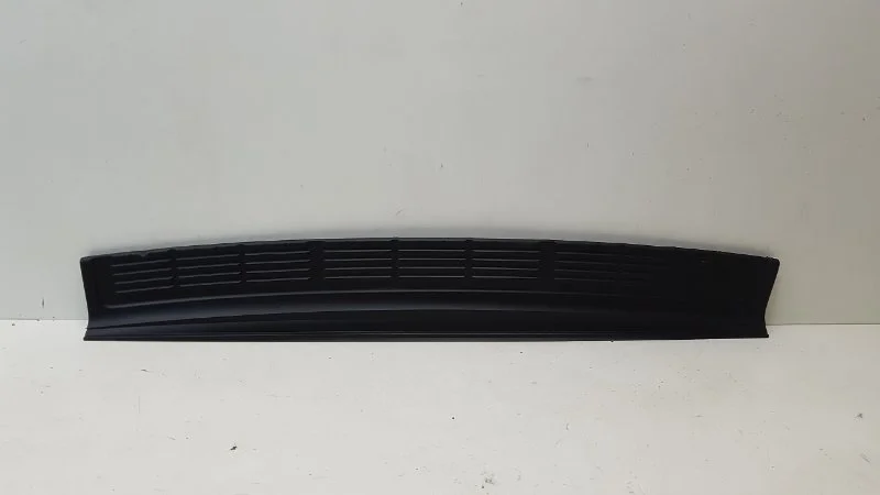 Накладка бампера Toyota Land Cruiser 2012- 200