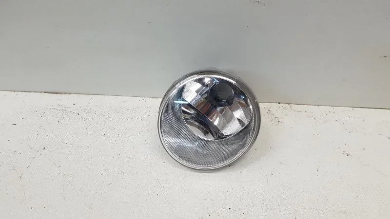 Фара противотуманная Toyota Rav4 2016- 45