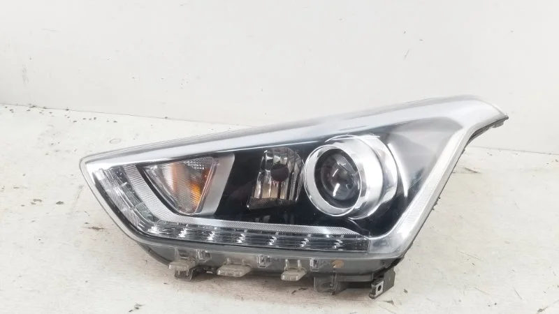 Фара Hyundai Creta 2016-2019