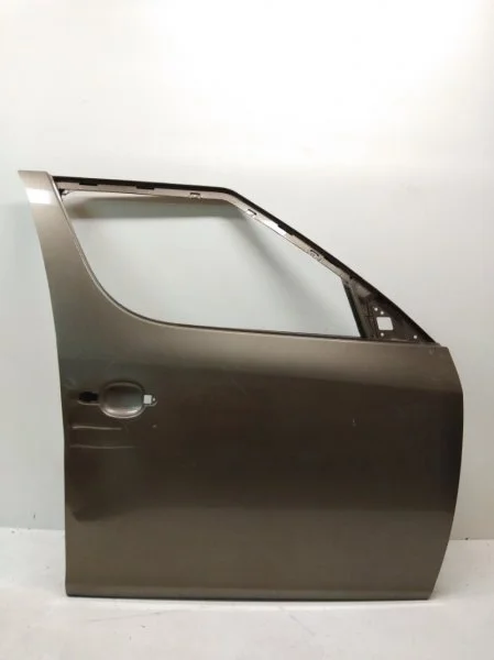 Дверь Skoda Roomster 2006-2015