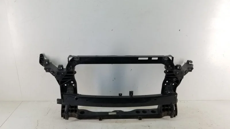 Панель передняя (телевизор) Hyundai Tucson 2015-2019 3