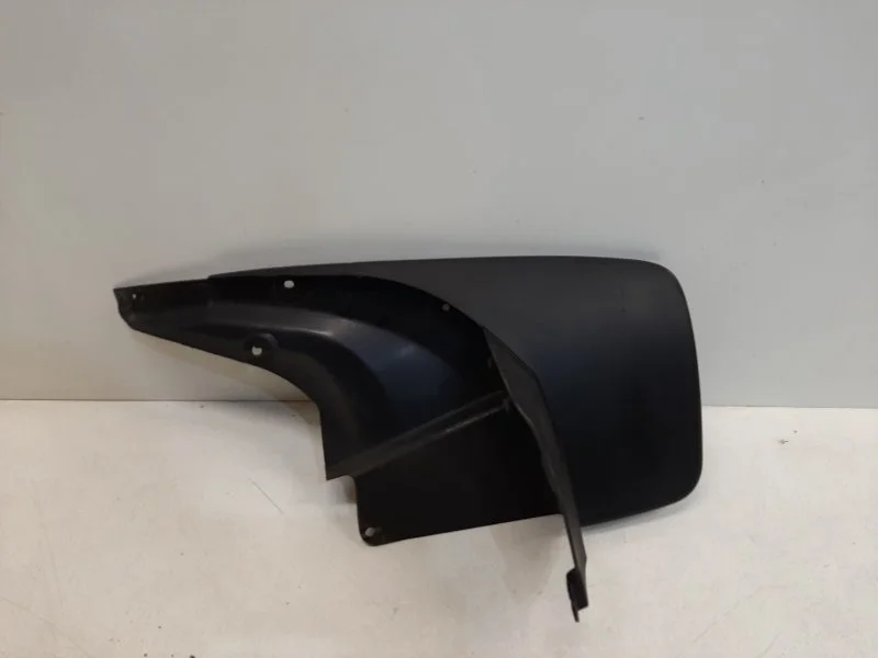 Брызговик Toyota Land Cruiser Prado 2009- 150