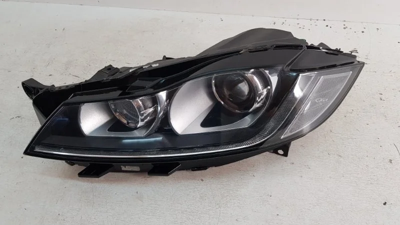 Фара Jaguar XF 2015-