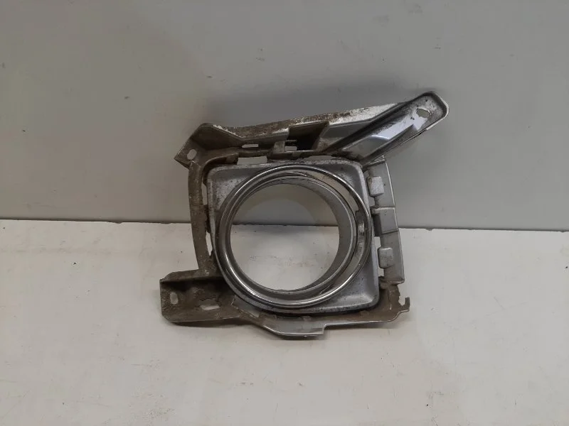 Рамка птф Toyota Land Cruiser 2012-2015 200