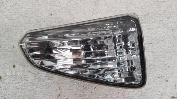 Фонарь Nissan Murano 2004-2008 Z50