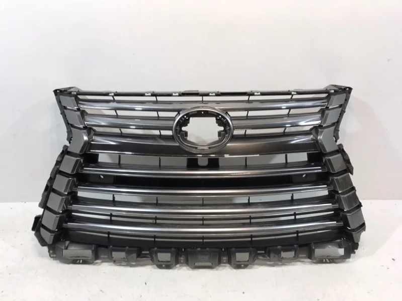 Решетка радиатора Lexus lx 2016- 3