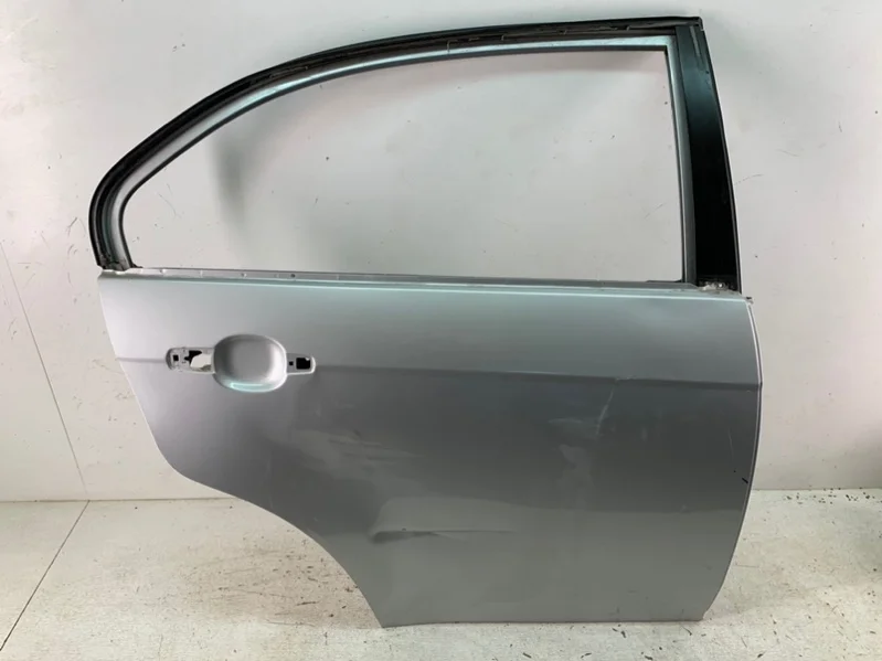 Дверь Chevrolet Epica 2007- V250