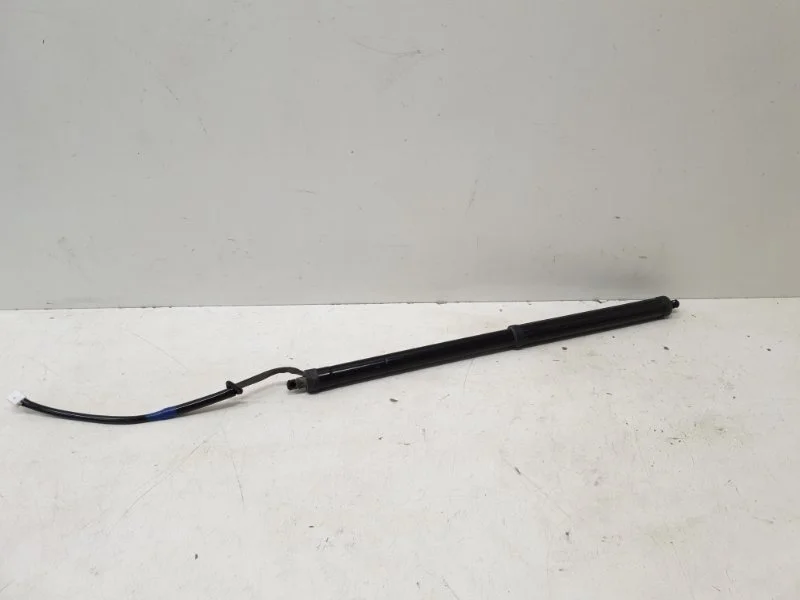 Электропривод крышки багажника Lexus RX 2016- 4