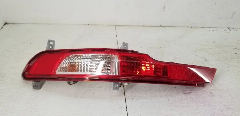 Фонарь противотуманный KIa Sportage 2010-2015 3