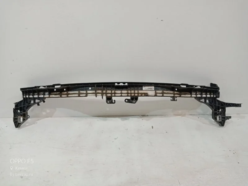 Кронштейн радиатора Mercedes-Benz -Class 20`16-2019 W213