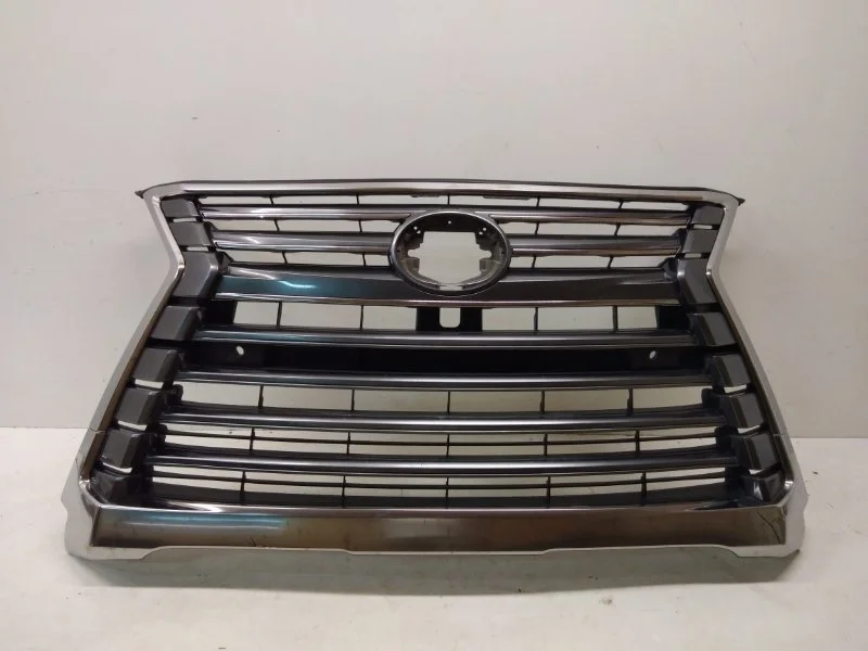 Решетка радиатора Lexus LX 2016-2020 3