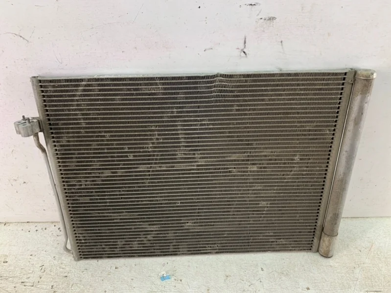 Радиатор кондиционера BMW X5 2007-2013 E70