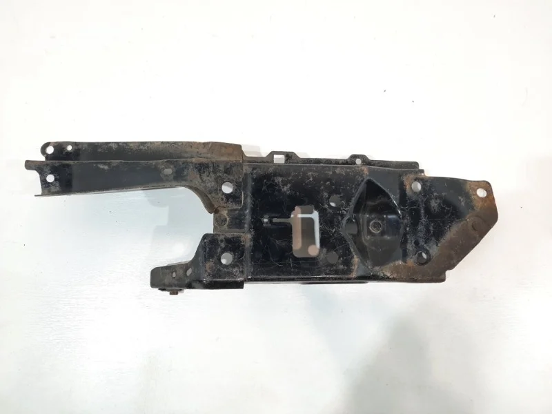 Кронштейн радиатора Nissan X-Trail 2007-2014 T31