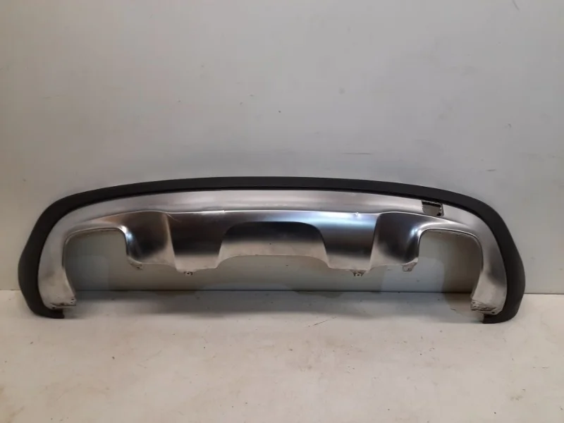 Спойлер бампера Mercedes-Benz GLA 2013-2017 X156