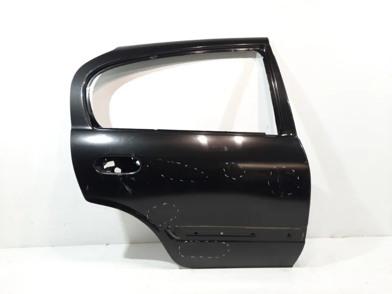 Дверь Nissan Almera 2000-2006 N16