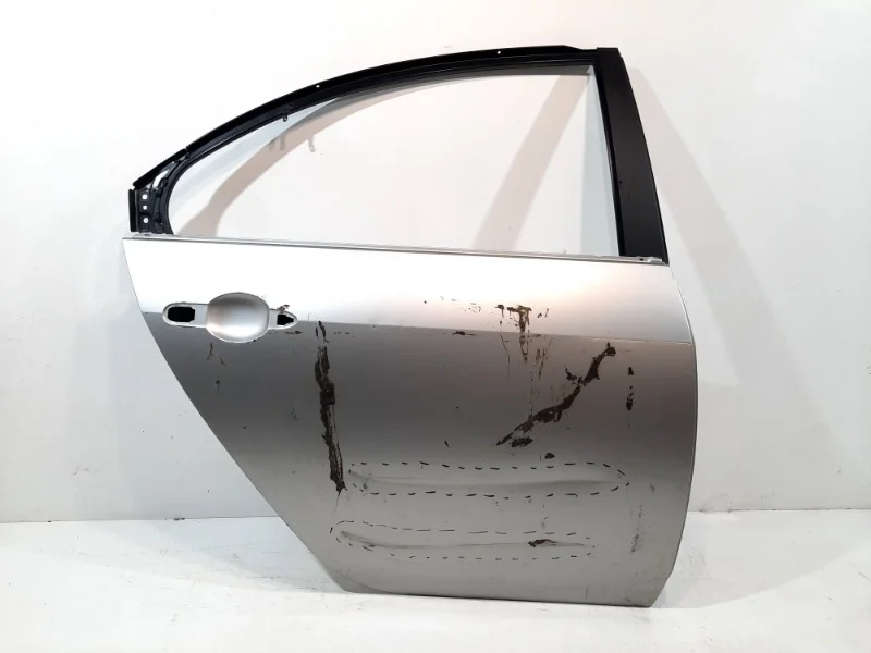 Дверь Nissan Primera 2002-2007 P12