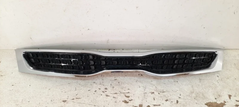 Решетка радиатора KIa Rio X-Line 2017-2020 4