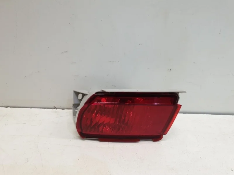 Фонарь противотуманный Toyota Land Cruiser Prado 2009- 150