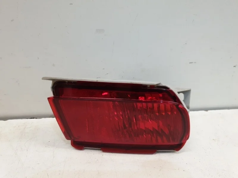 Фонарь противотуманный Toyota Land Cruiser Prado 2009- 150