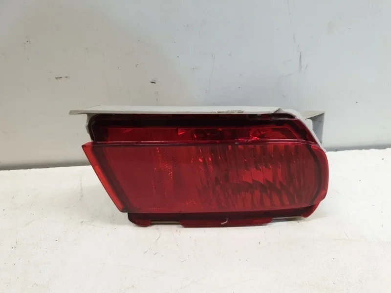 Фонарь противотуманный Toyota Land Cruiser Prado 2009- 150