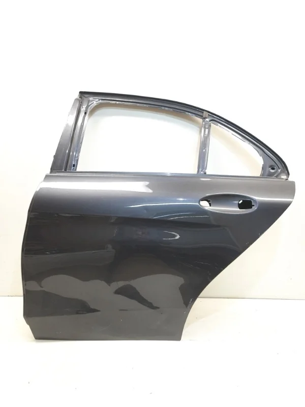 Дверь Mercedes-Benz -Class 2015-2019 W205