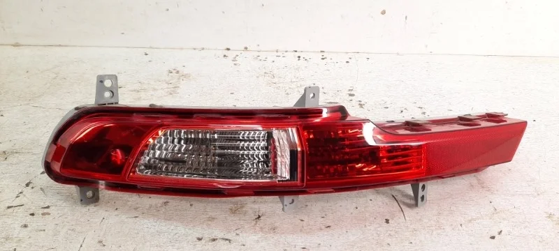 Фонарь противотуманный Kia Sportage 2010-2015 3