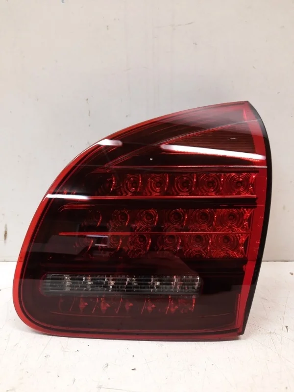 Фонарь Porsche Cayenne 2010-2015 958