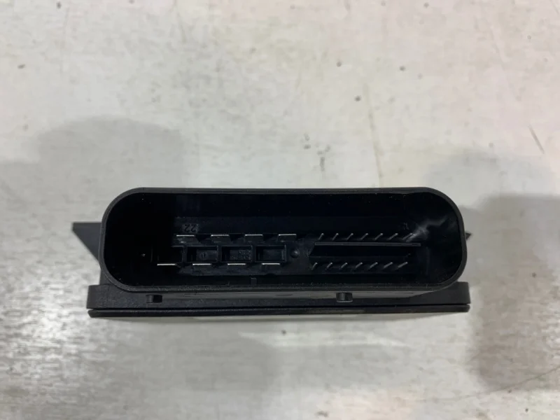 Блок управления стояночного тормоза BMW 6er 2013-2016 F06