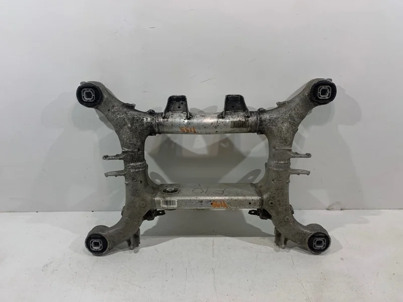 Задняя балка BMW 5er 2009-2013 F10