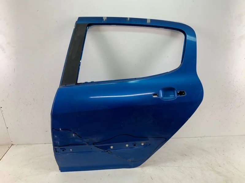 Дверь Peugeot 308 2007-2015