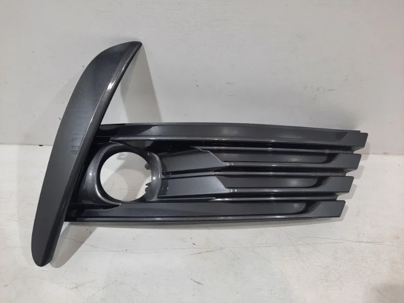 Накладка птф Toyota Corolla 2013- E180