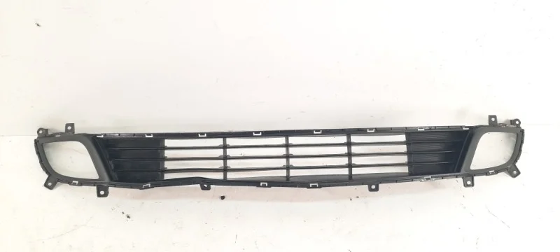 Решетка бампера Kia Cerato 2016-2018 3