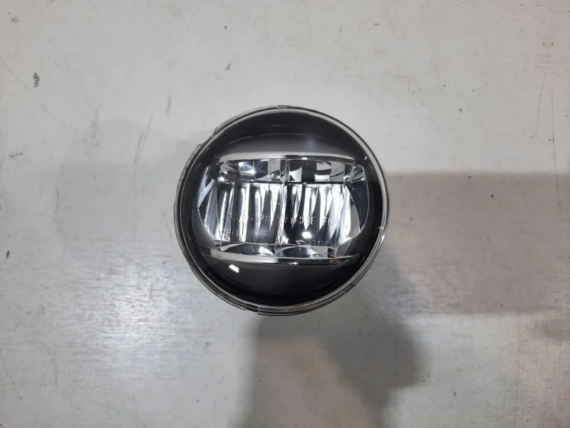 Фара противотуманная Toyota Camry 2017- V70