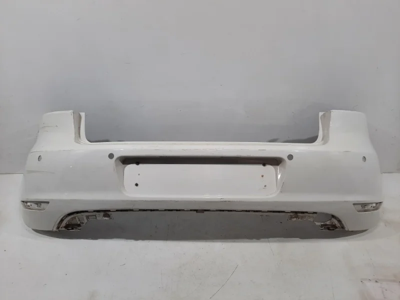 Бампер Volkswagen Golf 2008-2012 6