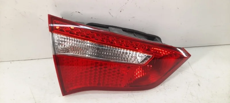 Фонарь KIa Rio 2010-2015 3