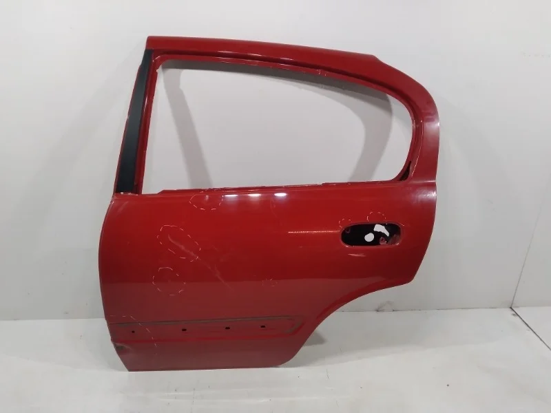 Дверь Nissan Almera 2000-2006 N16