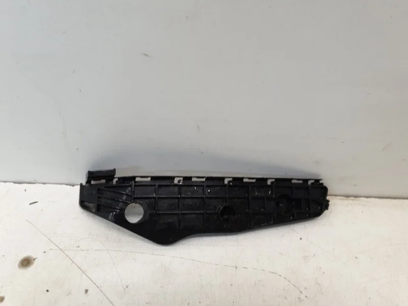 Кронштейн бампера Toyota Land Cruiser Prado 2013-2017 150