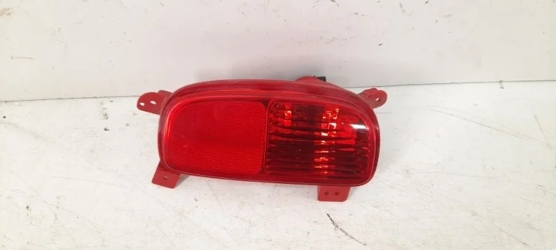 Фонарь противотуманный Kia Sorento 2012--2018