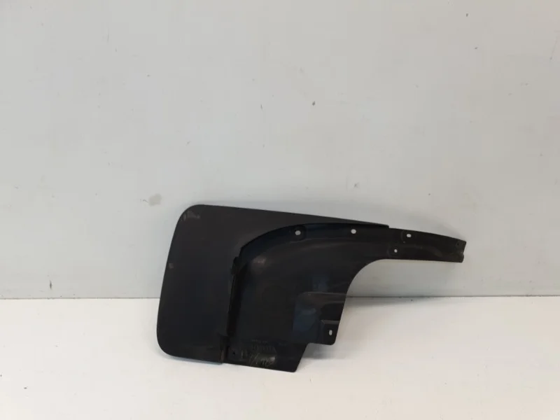 Брызговик Toyota Land Cruiser 2007-2015