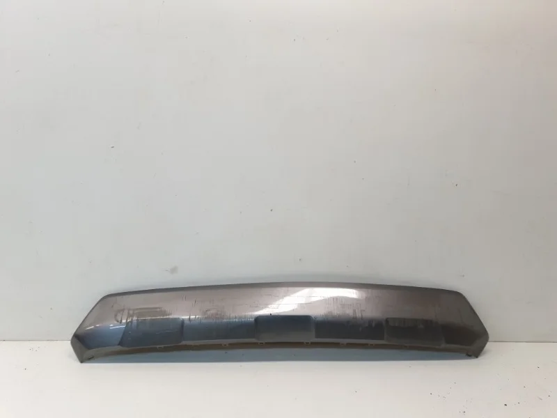 Накладка бампера Toyota rav4 2019- 50