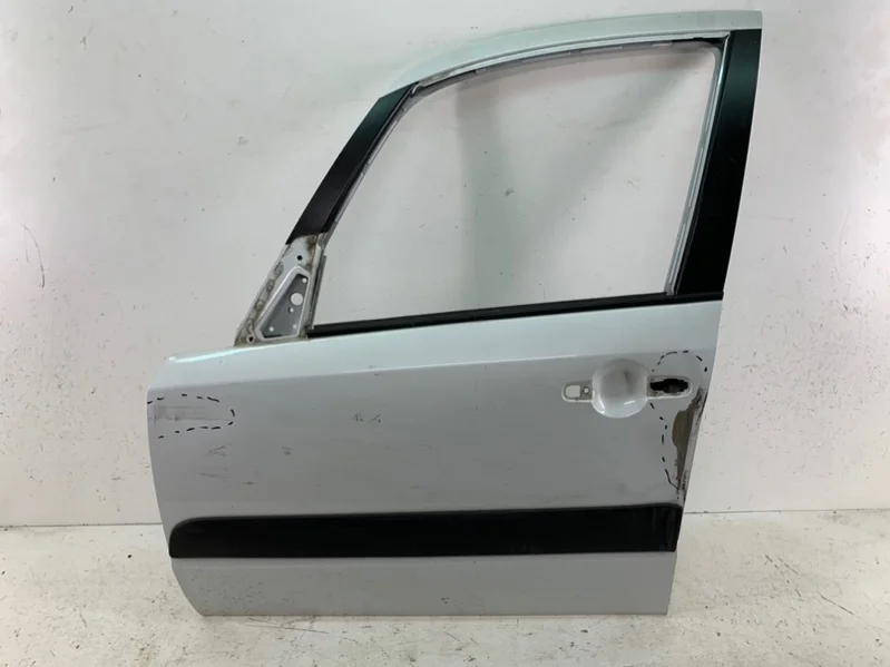 Дверь Suzuki SX4 2006-2013